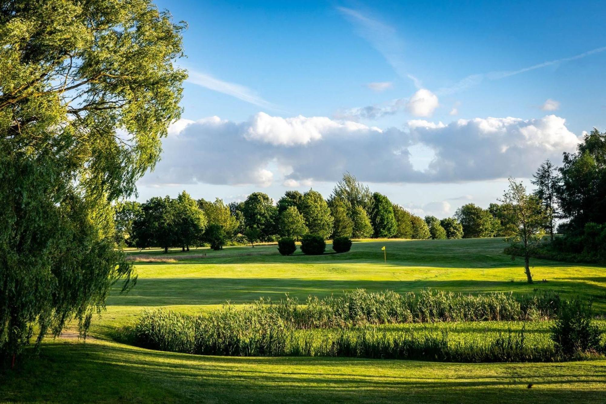 Golfplatz Ploener See Grosser Ploener See Bosau Eksteriør billede